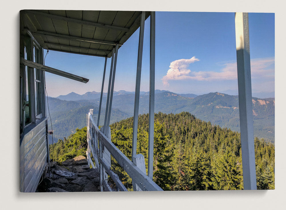 Whitewater Fire From Carpenter Mountain Fire Lookout, Willamette National Forest, Oregon, USA