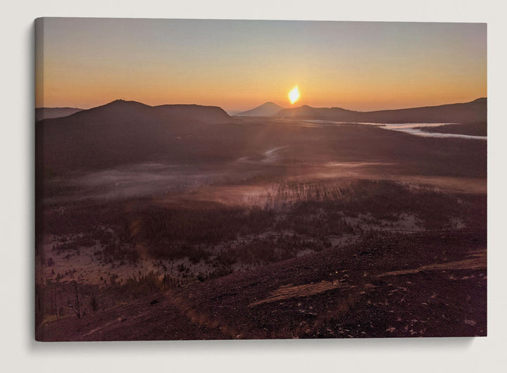 Sunset Over Cascades Mountains From Sand Mountain Fire Lookout, Willamette National Forest, Oregon, USA