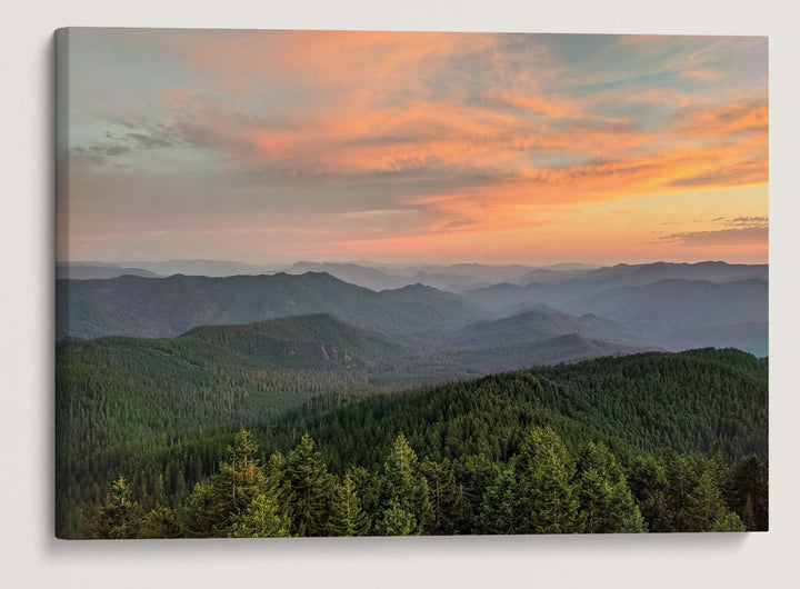 Sunset Over West Cascades Mountains, HJ Andrews Forest, Willamette National Forest, Oregon, USA