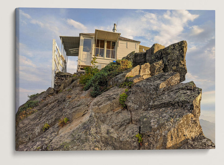 Carpenter Mountain Fire Lookout, HJ Andrews Forest, Oregon, USA