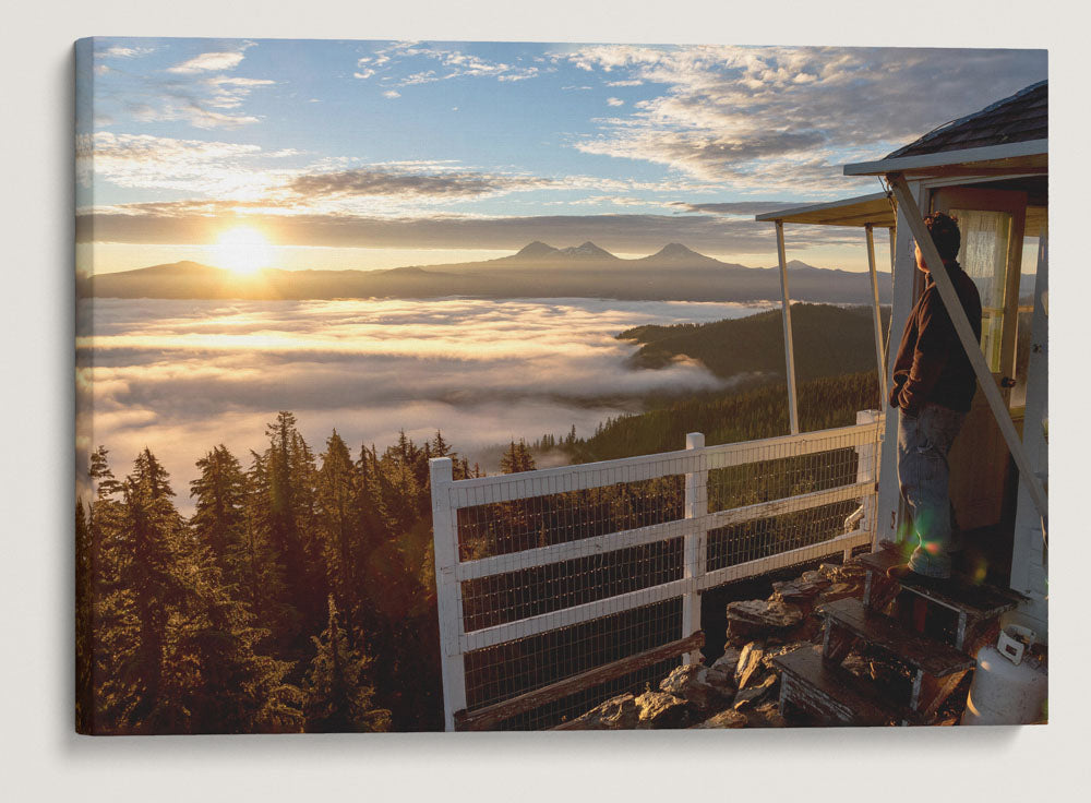 Sunrise and Three Sisters Wilderness From Carpenter Mountain Fire Lookout, Oregon, USA