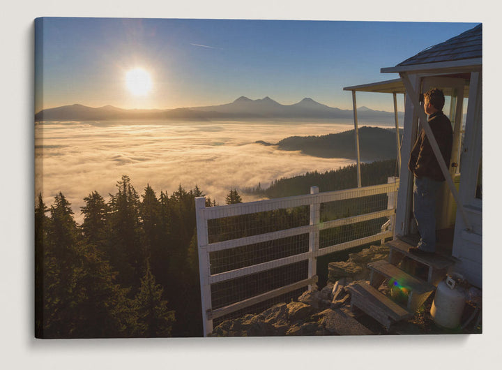 Sunrise and Three Sisters Wilderness From Carpenter Mountain Fire Lookout, Oregon, USA