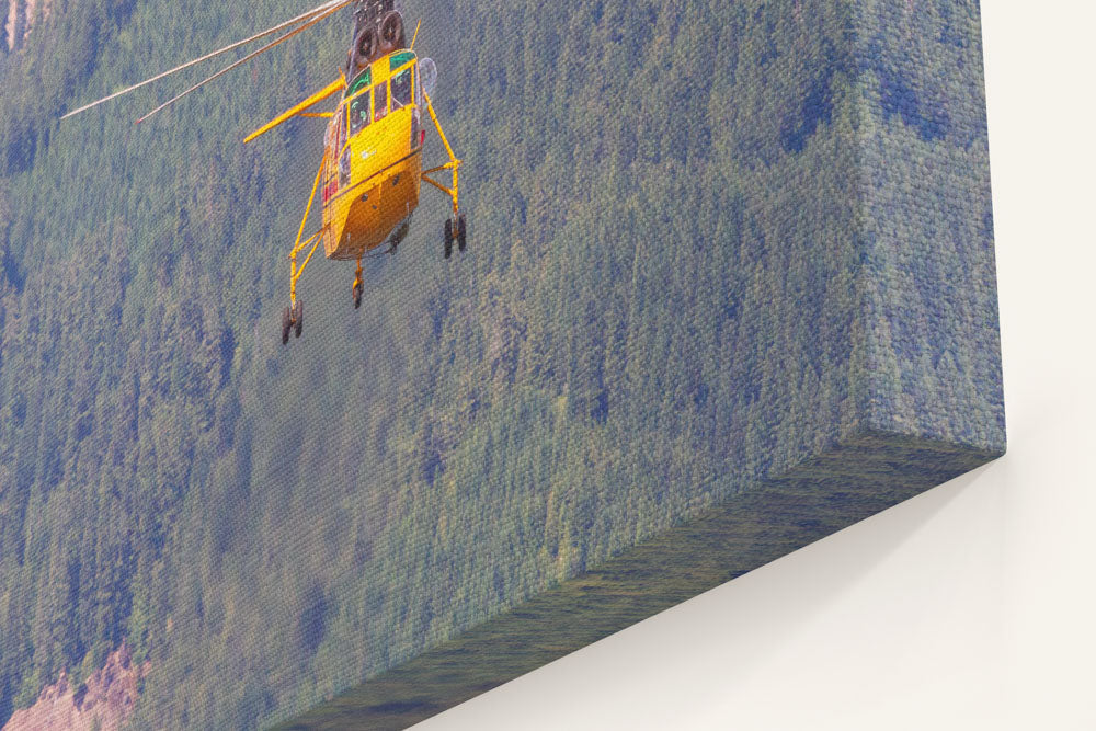 Fire Helicopter Flyby From Carpenter Mountain Fire Lookout, Willamette National Forest, Oregon