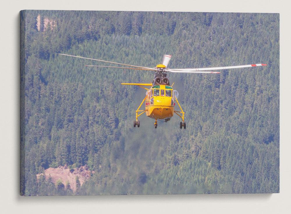 Fire Helicopter Flyby From Carpenter Mountain Fire Lookout, Willamette National Forest, Oregon