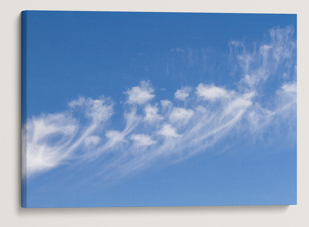 Cirrus Clouds Over Cascades Mountains, Willamette National Forest, Oregon, USA