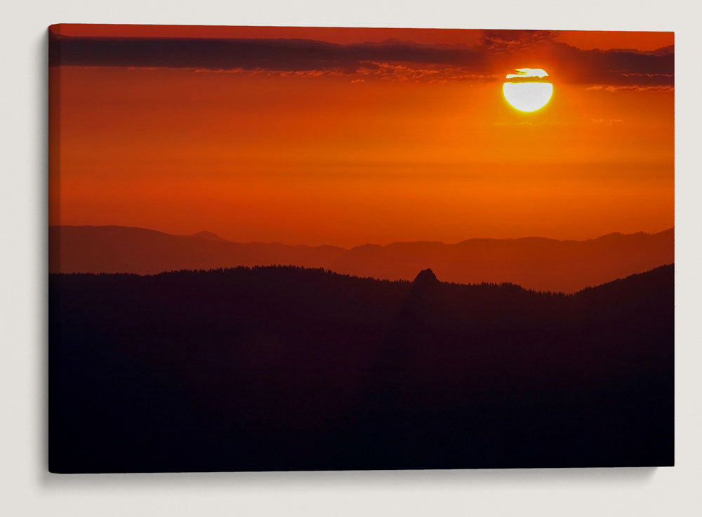 Sunset Over West Cascades, Crater Lake National Park, Oregon, USA