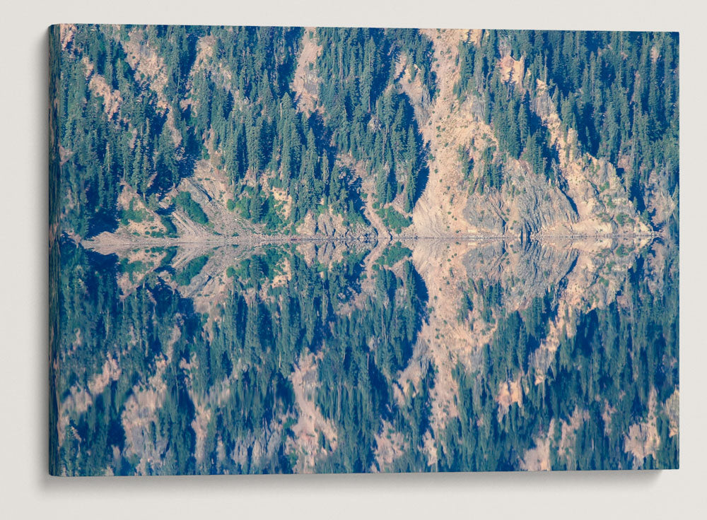 Inner Caldera Rim and Lake Reflection, Crater Lake National Park, Oregon, USA