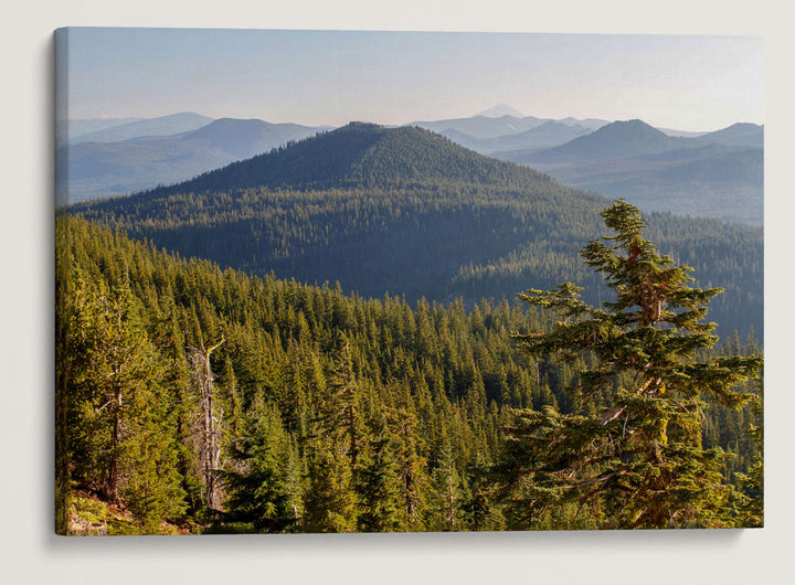 Crater Peak, Crater Lake National Park, Oregon, USA