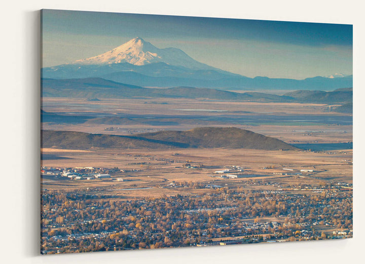 Klamath Falls cityscape and Mount Shasta, Oregon