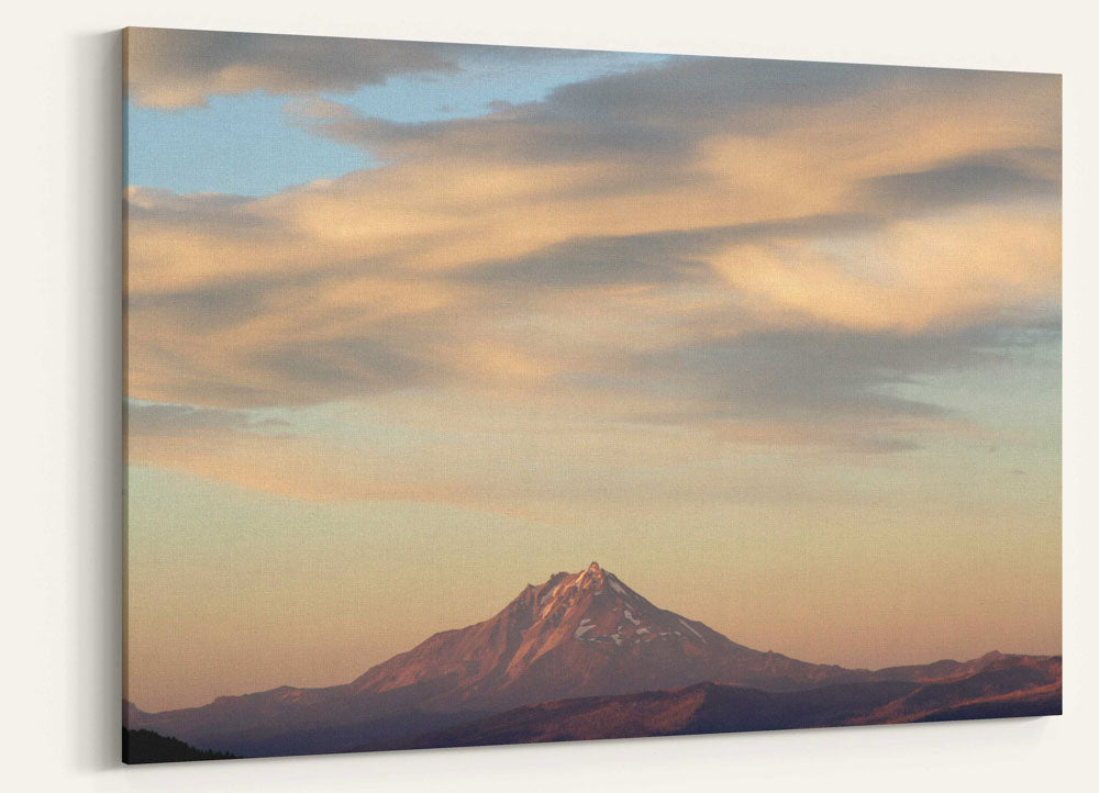 Lenticular clouds over Mount Jefferson, Carpenter Mountain, Oregon