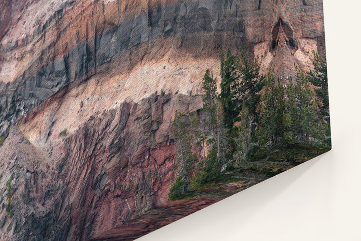 Geological Stratigraphy, Volcanic Rock Layers, Crater Lake National Park, Oregon, USA