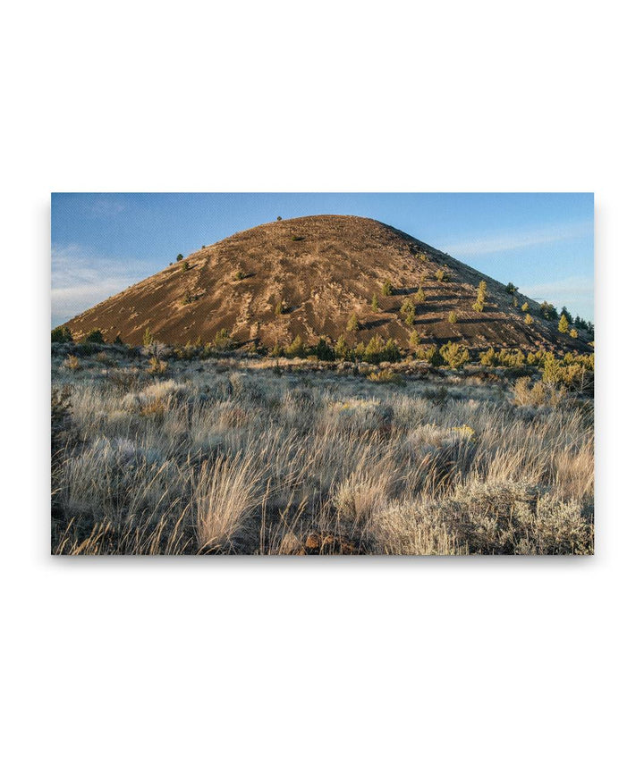 Schonchin Butte, Lava Beds National Monument, California, USA