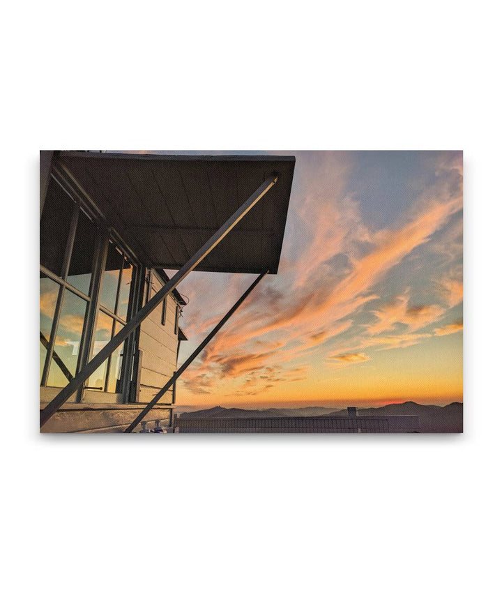 Sunset At Carpenter Mountain Fire Lookout, Willamette National Forest, Oregon, USA