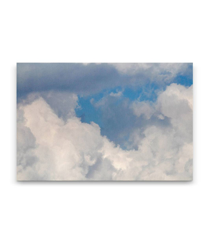 Cumulus Clouds Over Cascades Mountains, Willamette National Forest, Oregon, USA