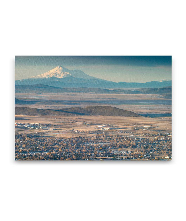 Klamath Falls cityscape and Mount Shasta, Oregon