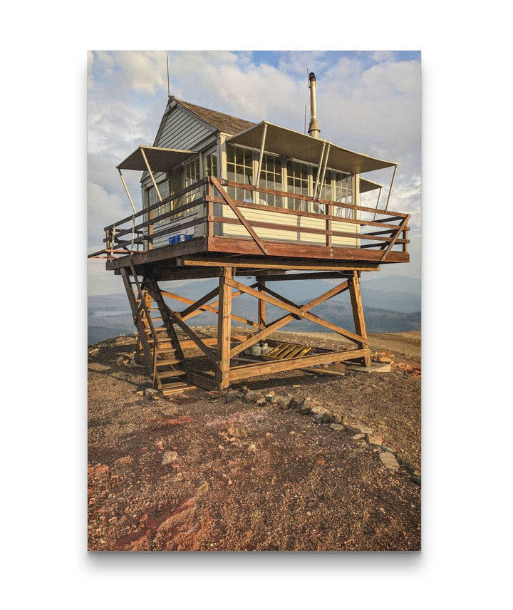 Sand Mountain Fire Lookout, Willamette National Forest, Oregon, USA