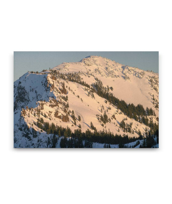 Garfield Ridge in Winter, Crater Lake National Park, Oregon, USA