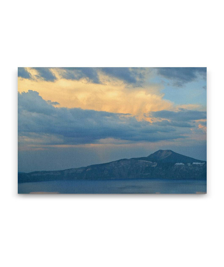 Cumulonimbus Storm Clouds Over Mount Scott, Crater Lake National Park, Oregon, USA