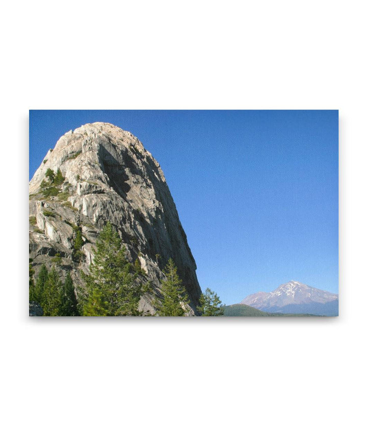 Castle Dome and Mount Shasta, Castle Crags Wilderness, Shasta-Trinity National Forest, California, USA