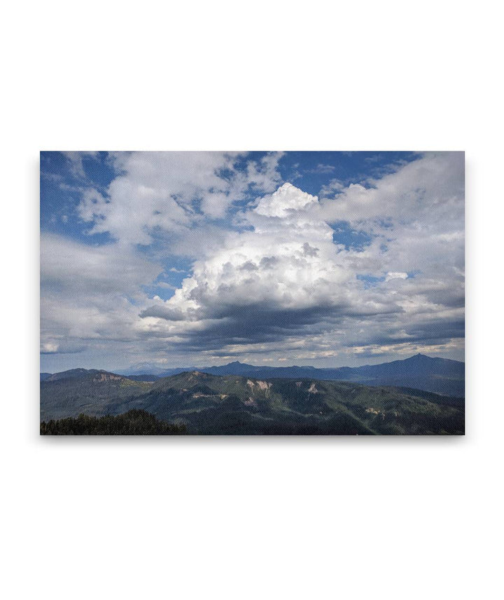 Cumulus Clouds Over Willamette National Forest, Oregon, USA