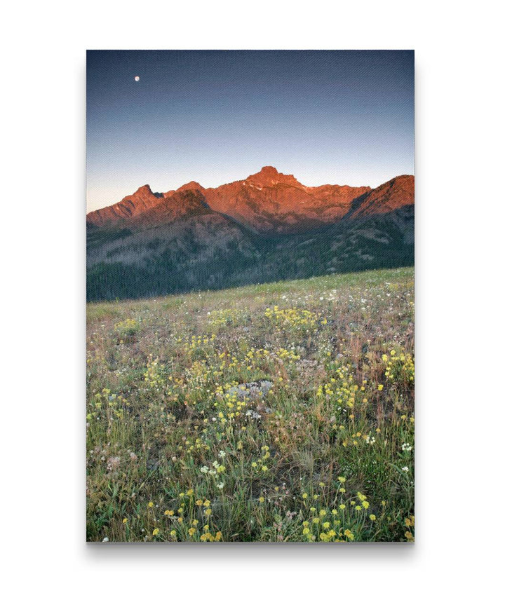 Moonrise at sunrise, Seven Devils Mountains, Idaho