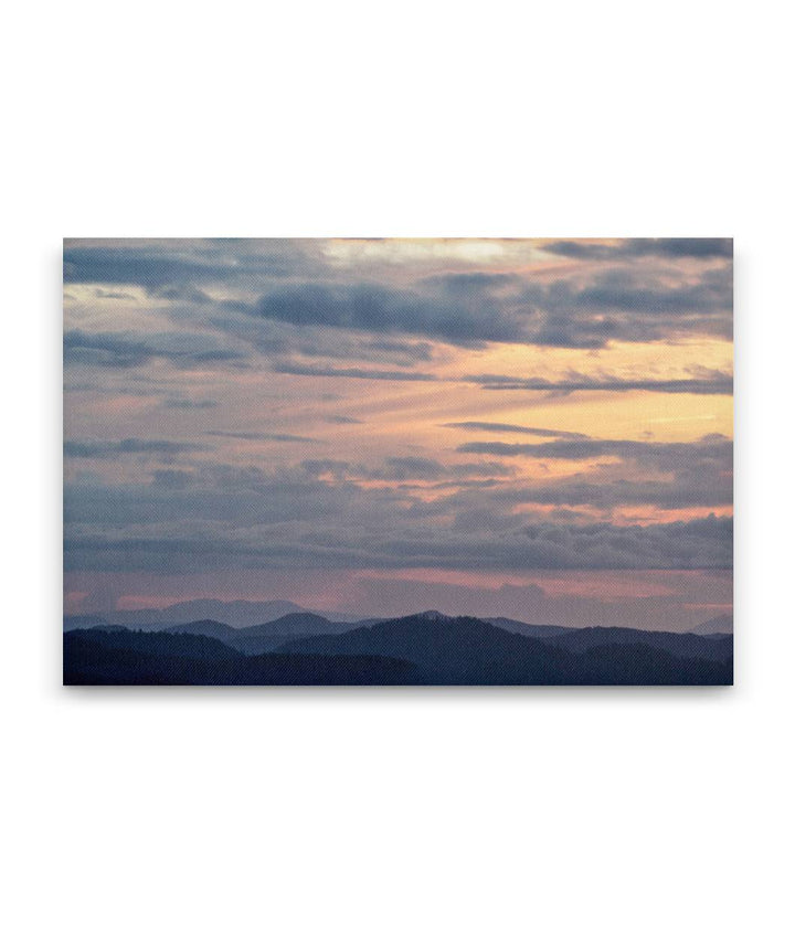 Clouds Over Cascades Mountains, Willamette National Forest, Oregon, USA