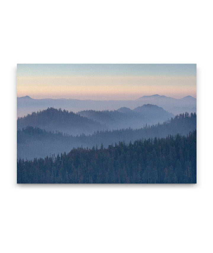 West Cascades at Sunset, Willamette National Forest, Oregon, USA