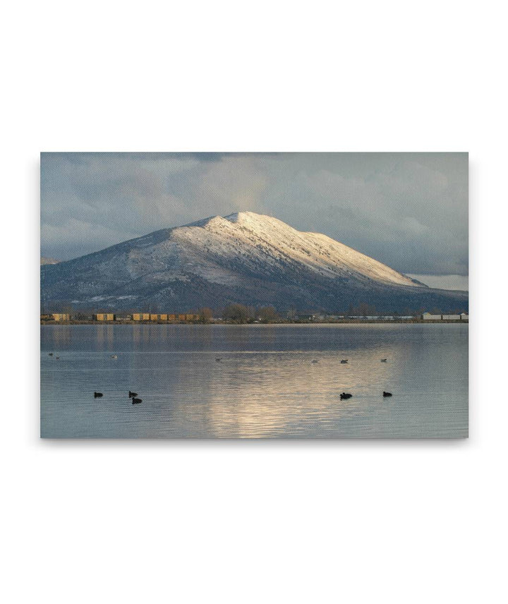 Stukel Mountain and Klamath River from Veteran's Park, Klamath Falls, Oregon, USA