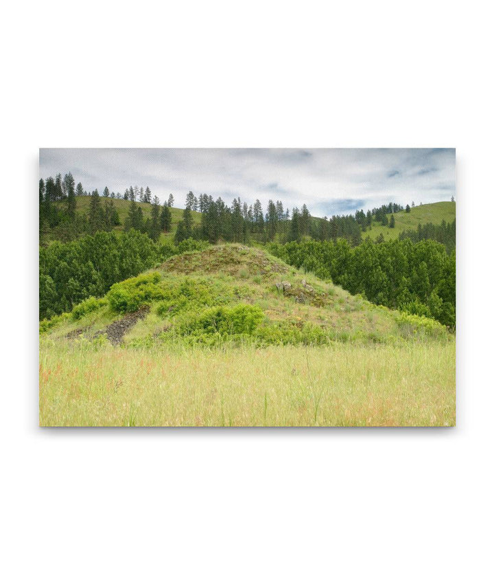 Heart of the Monster, Nez Perce National Historic Park, Idaho, USA