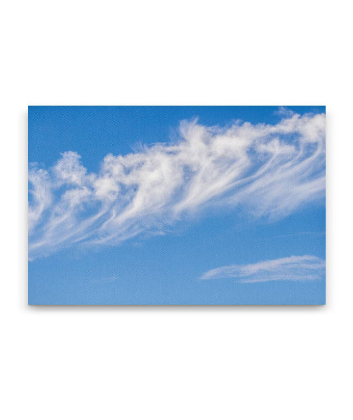 Cirrus Clouds Over Cascades Mountains, Willamette National Forest, Oregon, USA