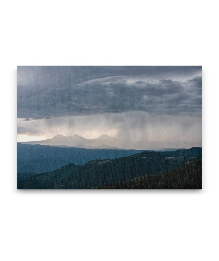 Thunderstorm Clouds Over Cascades Mountains, Three Sisters Wilderness, Oregon, USA